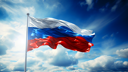 Югорчан приглашают принять участие в Окружной акции «Мой флаг – моя Россия»